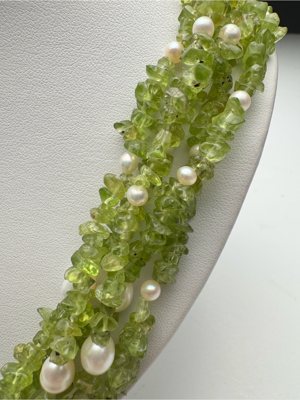 Peridot and Pearl Multi-Strand Necklace - Picture 6 of 11